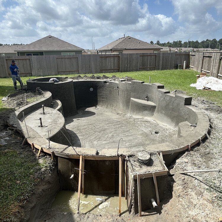 Pool and Patio Construction in Magnolia, TX