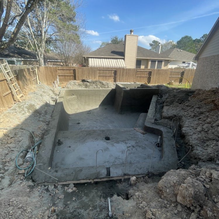 Pool and Patio Construction in Magnolia, TX